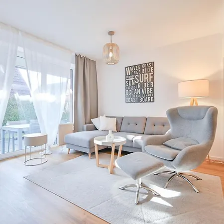 Haus Suedstrand - Nur Wenige Meter Vom Kellenhusen